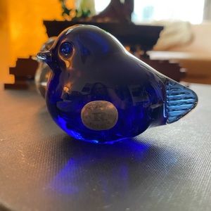 Pair of vintage Swedish Reijmyre art glass birds. Bluebird of happiness/clear